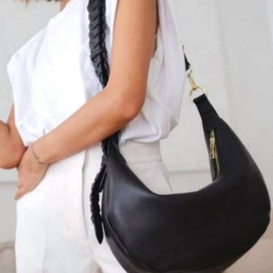 NWOT Jules Kae Zola Half Moon Black Vegan Leather Bag Purse Textured Strap